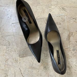 Elegant Brown Leather Pointed Toe Stiletto Heel Slip On Pump Nine West Size 8M